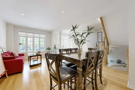 9 Sunnyside Hill Road Markham ON L6B 0X4