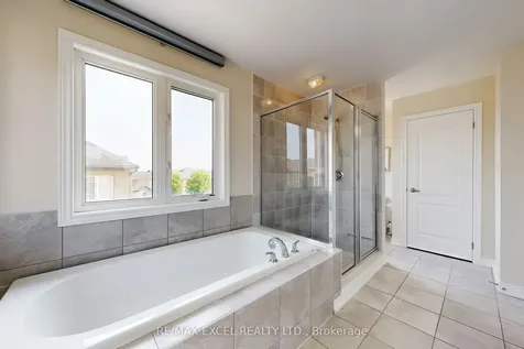 9 Sunnyside Hill Road Markham ON L6B 0X4