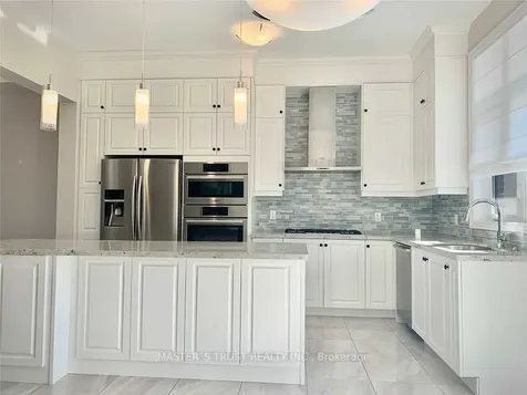 605 Marc Santi Boulevard Vaughan ON L6A 4Z8