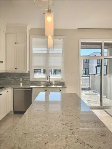 605 Marc Santi Boulevard Vaughan ON L6A 4Z8