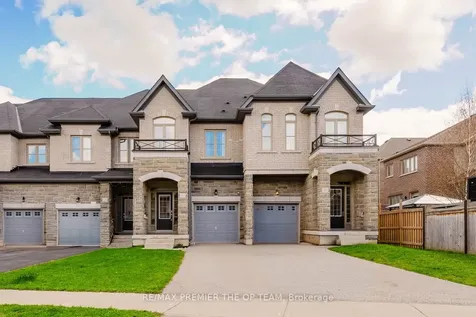 49 Walter Procter Road East Gwillimbury ON L9N 0P1