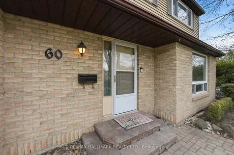 60 Nisbet Drive Aurora ON L4G 2K5
