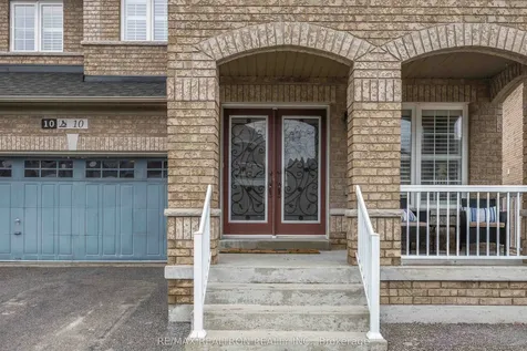 10 Dovetail Drive Richmond Hill ON L4E 5B1
