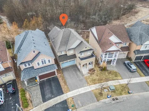 10 Dovetail Drive Richmond Hill ON L4E 5B1