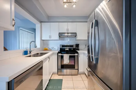 94 John W Taylor Avenue New Tecumseth ON L9R 0C6