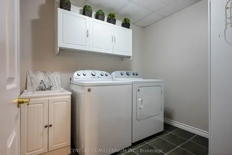 94 John W Taylor Avenue New Tecumseth ON L9R 0C6