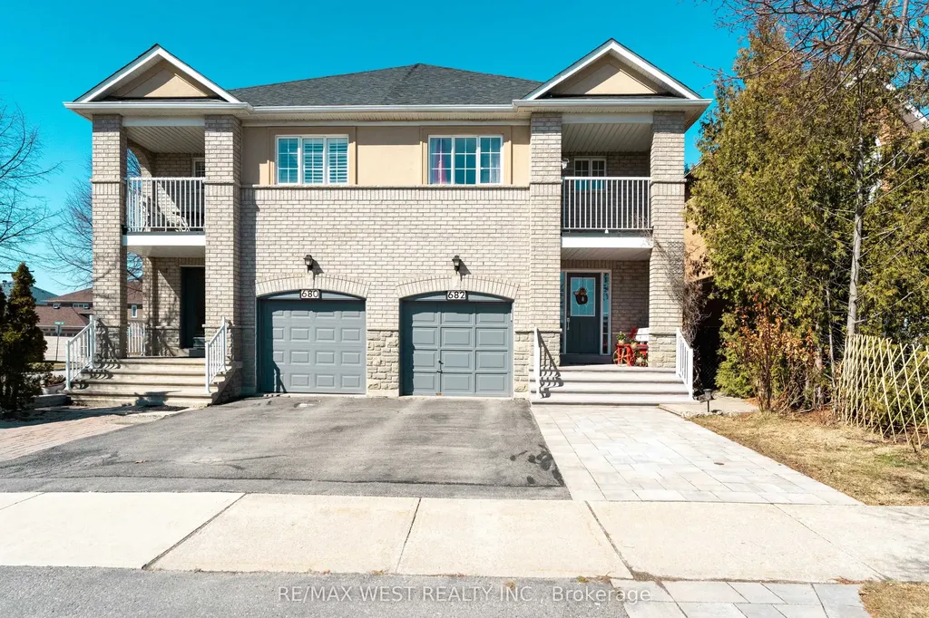 682 Napa Valley Avenue Vaughan ON L4H 2J1