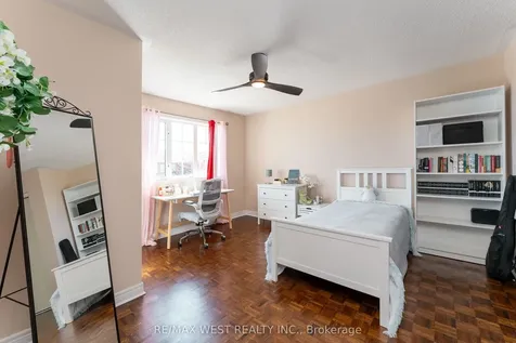 682 Napa Valley Avenue Vaughan ON L4H 2J1