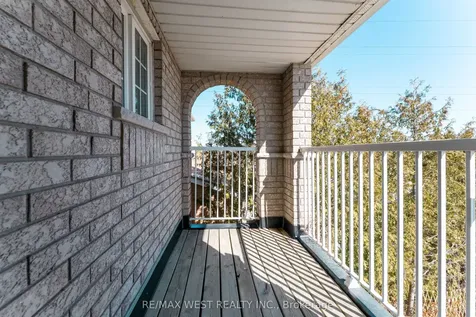 682 Napa Valley Avenue Vaughan ON L4H 2J1