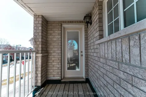 682 Napa Valley Avenue Vaughan ON L4H 2J1
