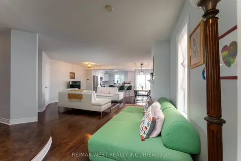 682 Napa Valley Avenue Vaughan ON L4H 2J1