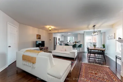 682 Napa Valley Avenue Vaughan ON L4H 2J1