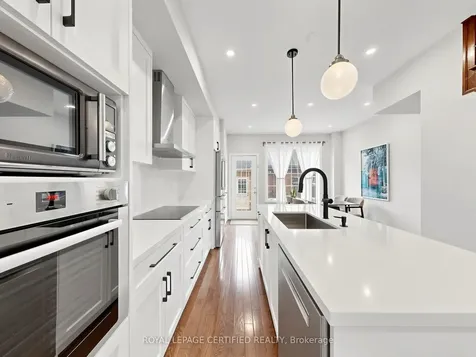 47 Red Brick Road Markham ON L6B 0T8