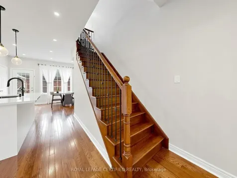 47 Red Brick Road Markham ON L6B 0T8
