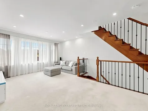 47 Red Brick Road Markham ON L6B 0T8