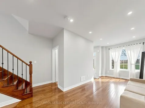 47 Red Brick Road Markham ON L6B 0T8