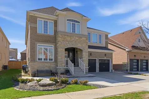 119 Stewart Crescent Bradford West Gwillimbury ON L3Z 0T3