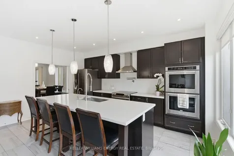 119 Stewart Crescent Bradford West Gwillimbury ON L3Z 0T3