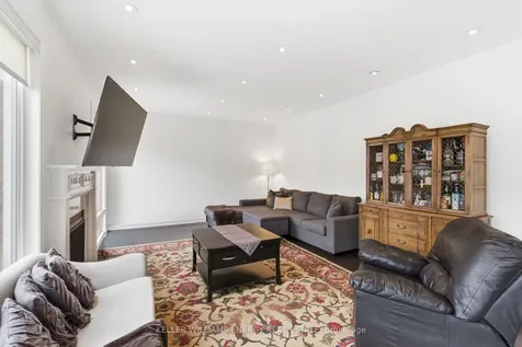 119 Stewart Crescent Bradford West Gwillimbury ON L3Z 0T3