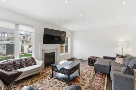 119 Stewart Crescent Bradford West Gwillimbury ON L3Z 0T3