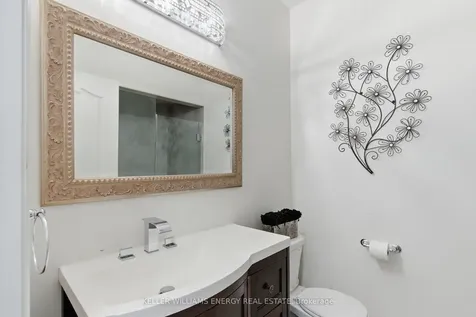 119 Stewart Crescent Bradford West Gwillimbury ON L3Z 0T3