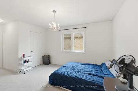 119 Stewart Crescent Bradford West Gwillimbury ON L3Z 0T3