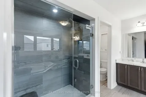 119 Stewart Crescent Bradford West Gwillimbury ON L3Z 0T3