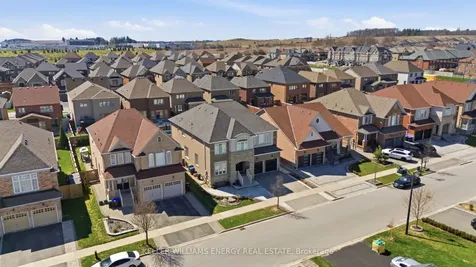 119 Stewart Crescent Bradford West Gwillimbury ON L3Z 0T3