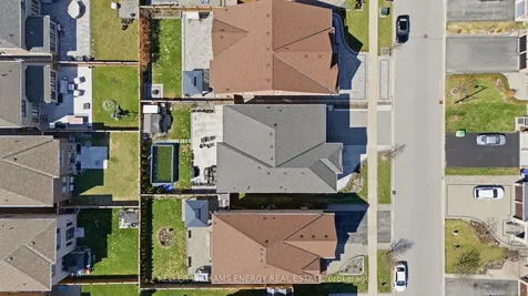 119 Stewart Crescent Bradford West Gwillimbury ON L3Z 0T3