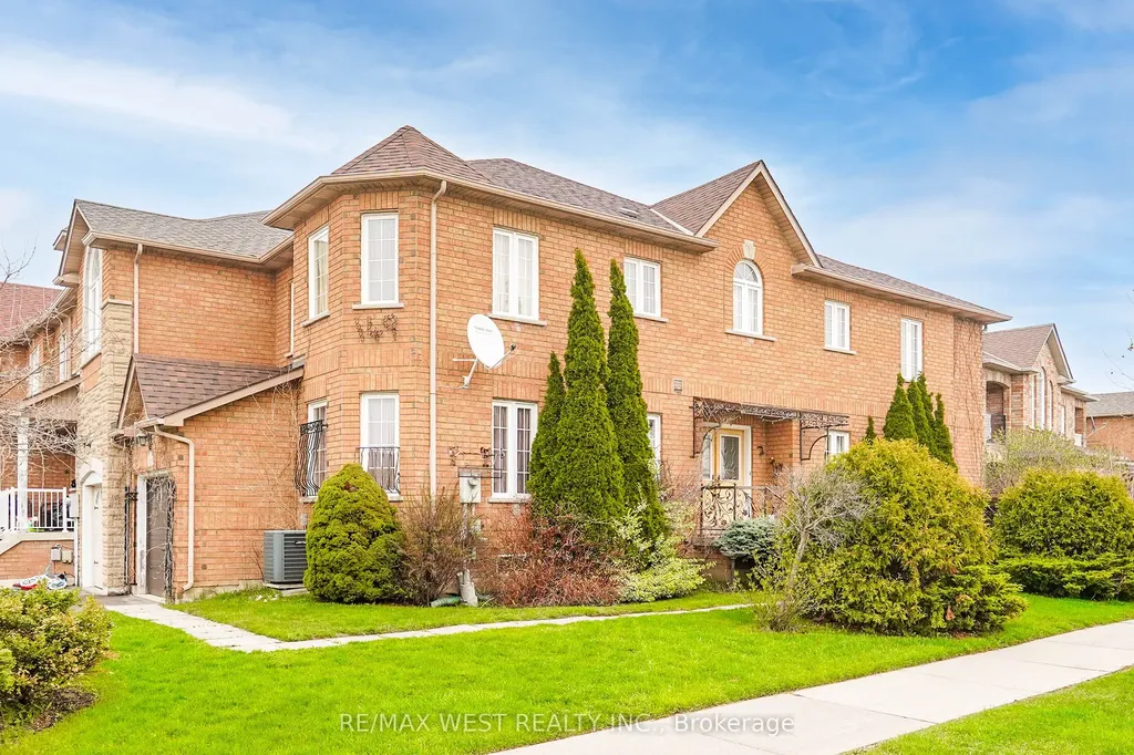 149 Foxchase Avenue Vaughan ON L4L 9H3
