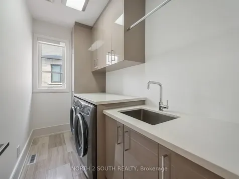 36 Kylemount Court Vaughan ON L4J 0J4