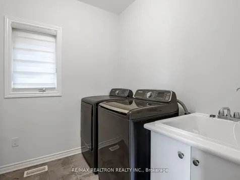 13 Stoddart Street Brock ON L0K 1A0