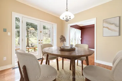25 Averill Court Bradford West Gwillimbury ON L0G 1A0