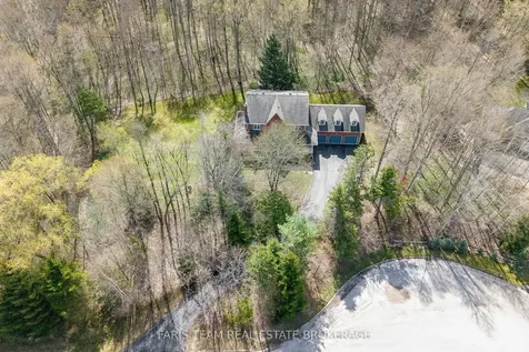 25 Averill Court Bradford West Gwillimbury ON L0G 1A0