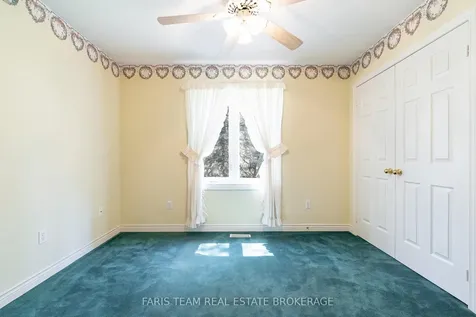 25 Averill Court Bradford West Gwillimbury ON L0G 1A0