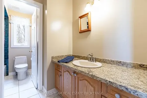25 Averill Court Bradford West Gwillimbury ON L0G 1A0