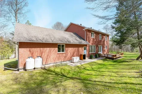 25 Averill Court Bradford West Gwillimbury ON L0G 1A0