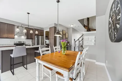 21 Sharpe Crescent New Tecumseth ON L0G 1W0