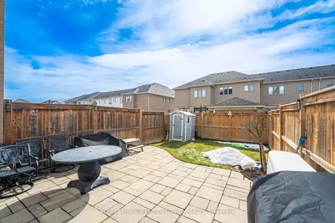 21 Sharpe Crescent New Tecumseth ON L0G 1W0