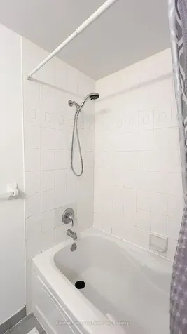 151 Townsgate Drive Vaughan ON L4J 8J7