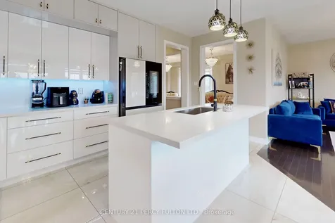 39 Jocada Court Richmond Hill ON L4E 0Z5