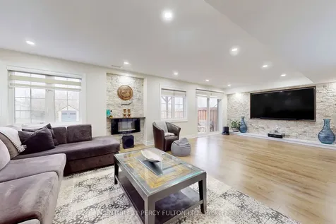 39 Jocada Court Richmond Hill ON L4E 0Z5