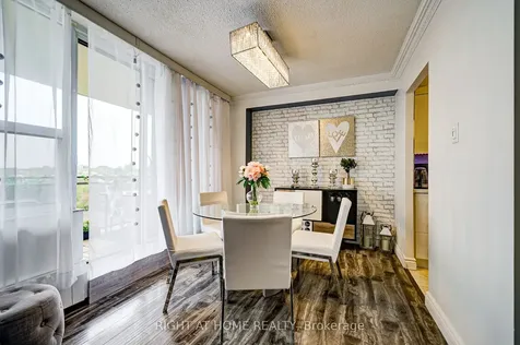 180 Dudley Avenue Markham ON L3T 4X2