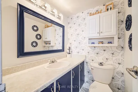 180 Dudley Avenue Markham ON L3T 4X2