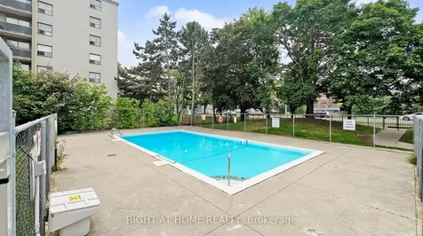 180 Dudley Avenue Markham ON L3T 4X2