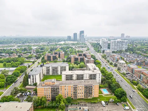 180 Dudley Avenue Markham ON L3T 4X2