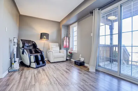 20 Prince Charles Way Markham ON L6C 0B5