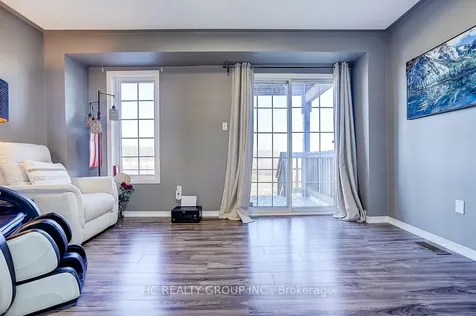 20 Prince Charles Way Markham ON L6C 0B5