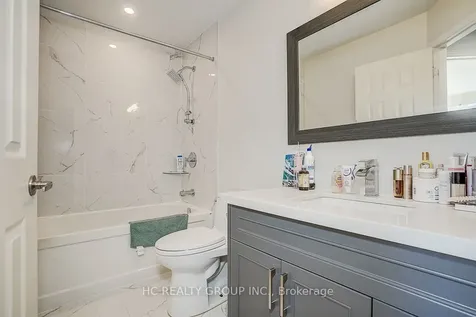 20 Prince Charles Way Markham ON L6C 0B5