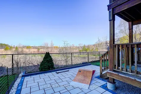20 Prince Charles Way Markham ON L6C 0B5